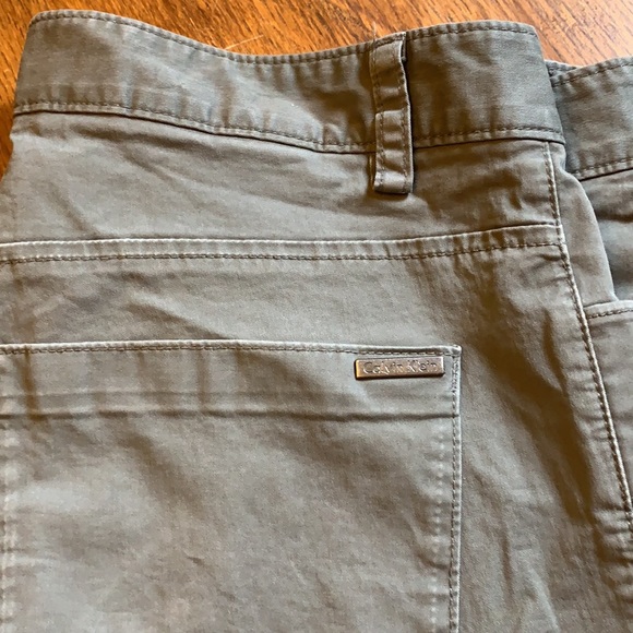 Calvin Klein Slim Fit Lightweight Jeans - Picture 3 of 10
